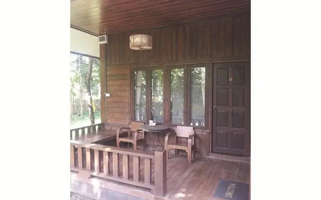 For Rest Resort