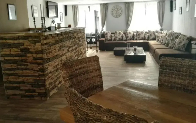 Vila Smiley