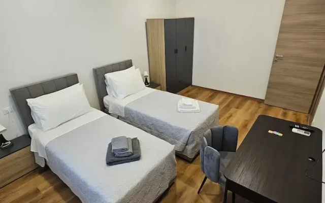 B&B Lunis