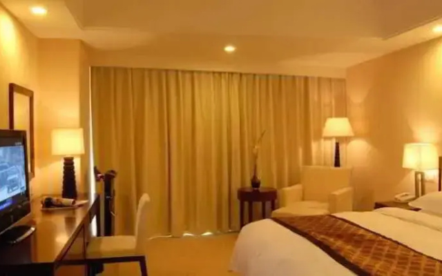 Joy City Hotel & Apartment