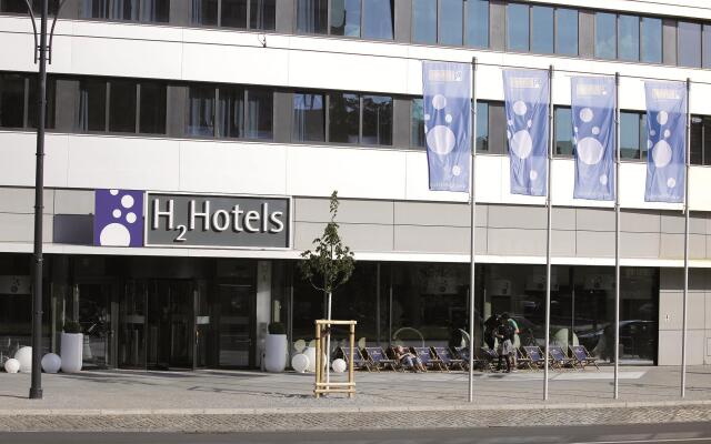 H2 Hotel Berlin Alexanderplatz вид на фасад