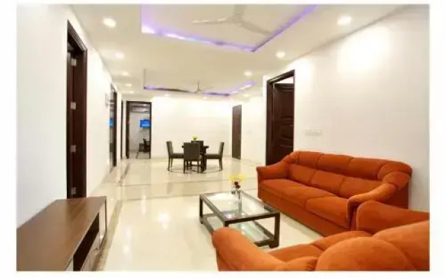 Phoenix Suites
