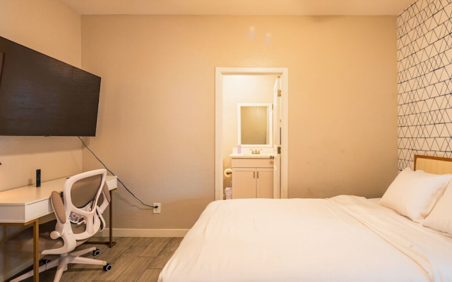 Luxury Stay 20mins to State Farm Stadium
