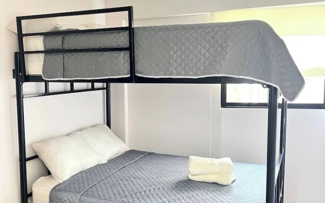 Modern Apartment for 9 San Isidro