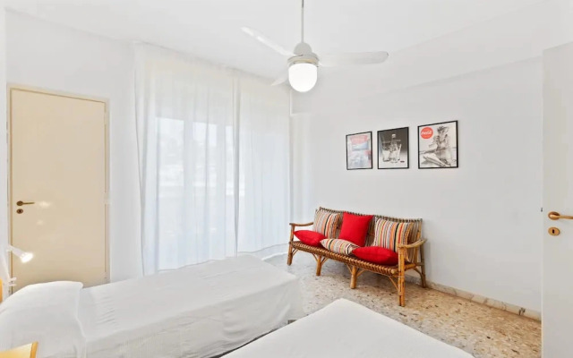 Aci Castello Seaview Apartment With Parking