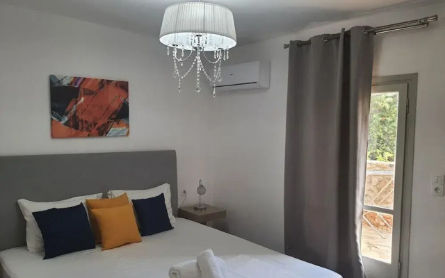 Elounda Ocean View Suites