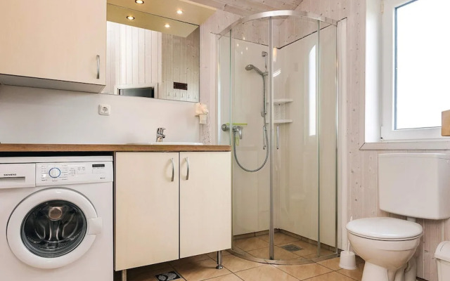 4 Star Holiday Home in Friedrichkoog