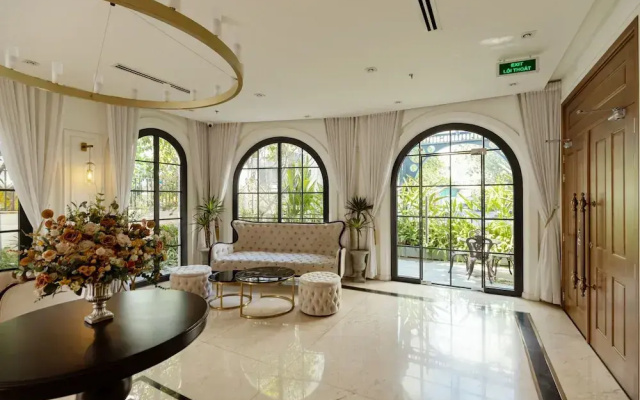S Home Apartment by DDH