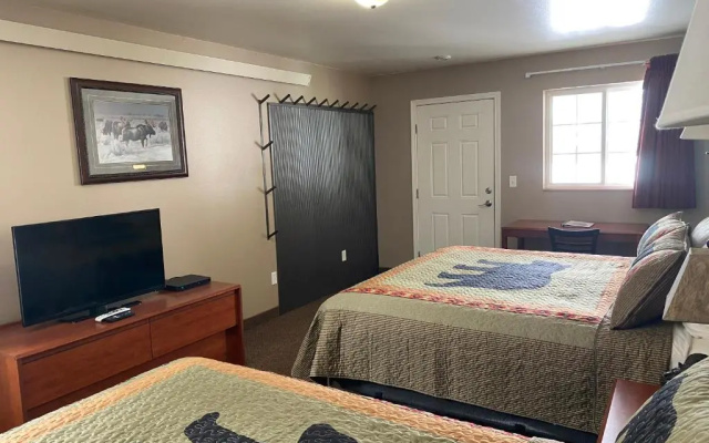Antlers Lodge