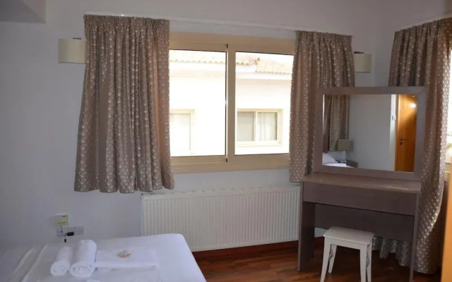 Anthorina Villa 4