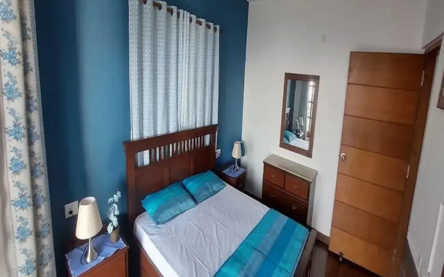 Veenu's Cottage