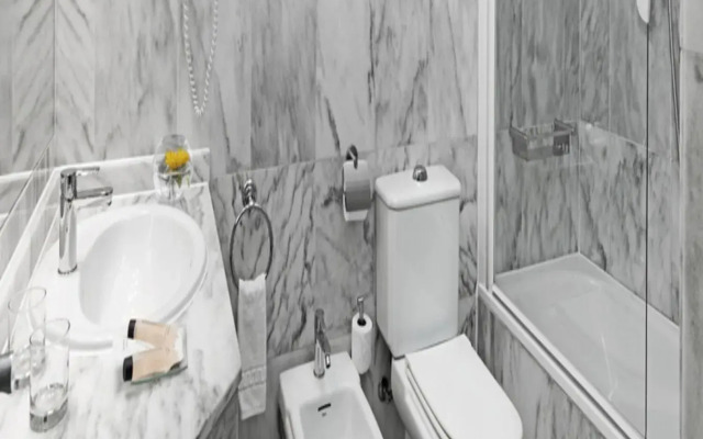 Elba Motril Beach & Business Hotel