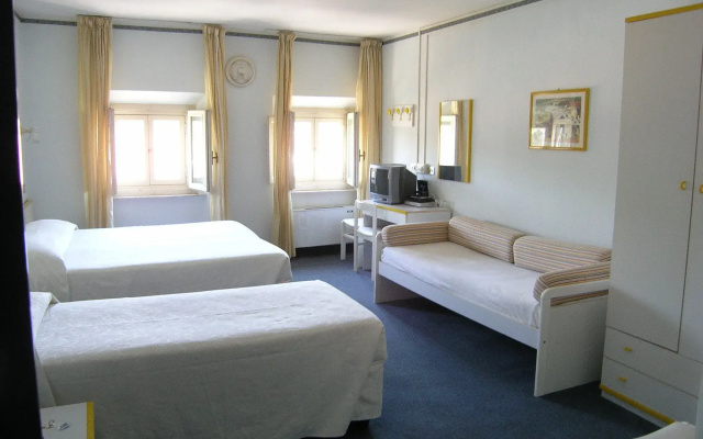 Elba Hotel