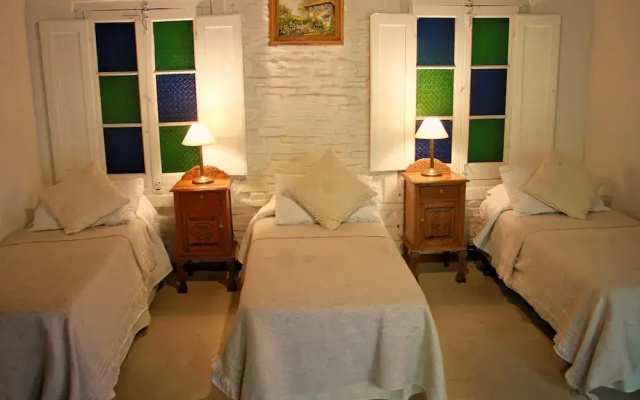 La Manuel Lobo Posada