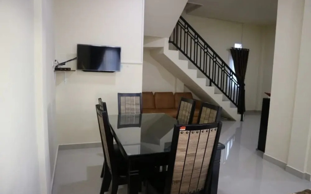 Mahkota Family Homestay