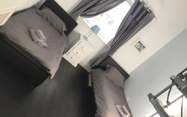 Reiver Apartment