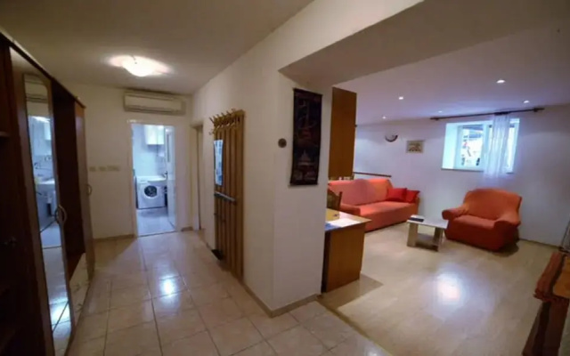 Apartment Tomislav