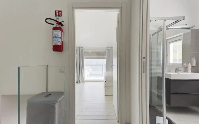 Open View Apartment by Wonderful Italy