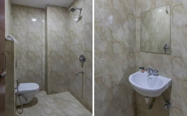 Hotel Mahalaxmi by OYO Rooms