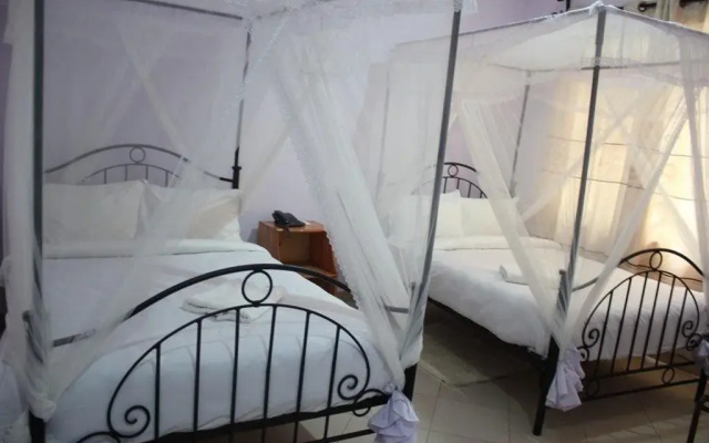 Kili Meru Resort