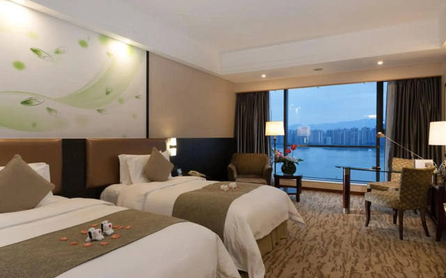 Qingyuan KB Hotel