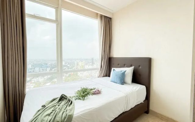 Comfort Living 2Br At Menteng Park Apartment