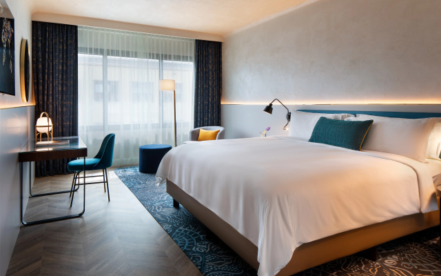 Renaissance Barcelona Hotel