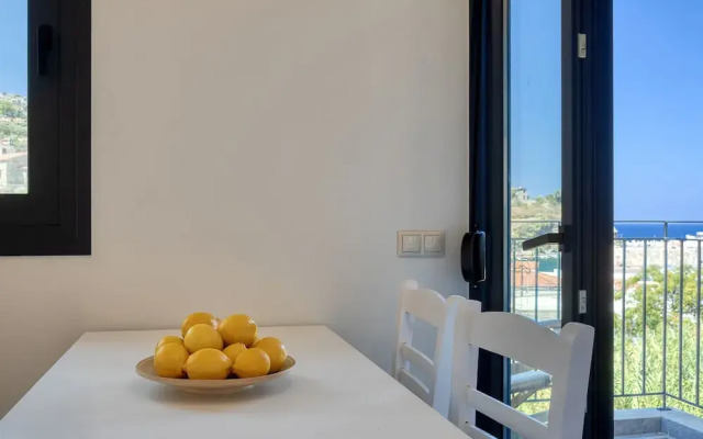 Lemonia Suites in Ikaria