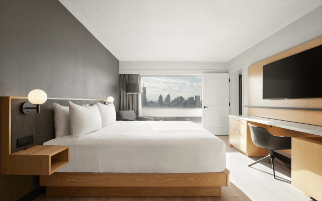 Hotel Place Dupuis Montréal Downtown - An Ascend Hotel Collection