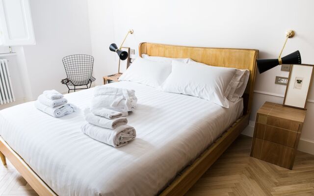 Апартаменты Temple Street Fabulous Apartment комната для гостей