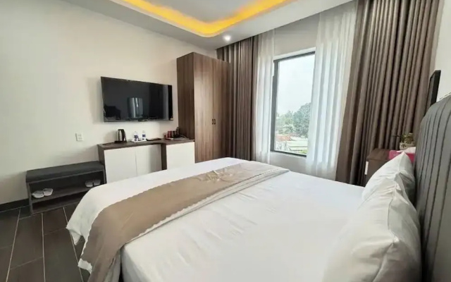 Times Hotel
