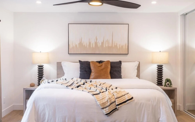 Scottsdale Dreyfus 5 Bedroom Home by RedAwning