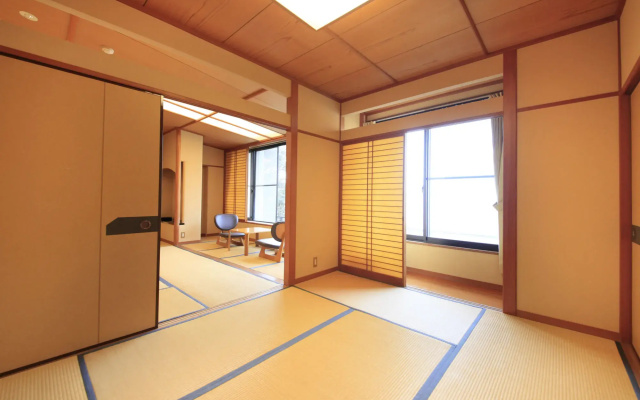 Nishiizu Koyoi