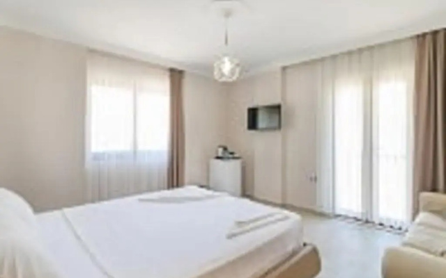 Kamelya Otel Selimiye