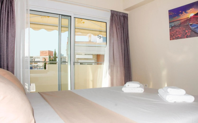 Charming Apartment near Athens Center and the Sea