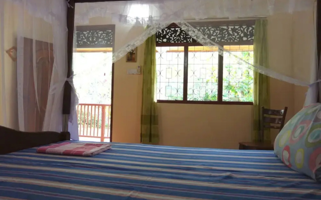 Manel Guesthouse
