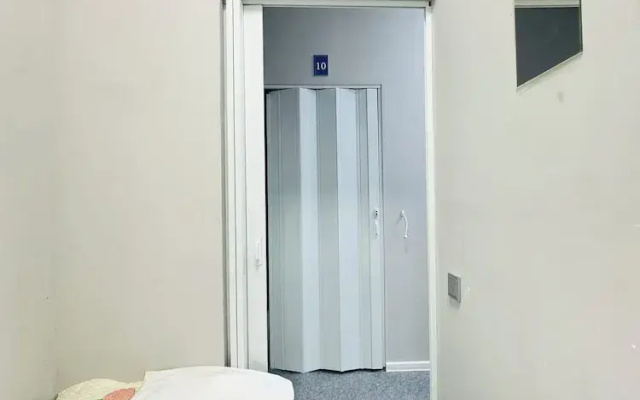 Pulse Capsule Hotel