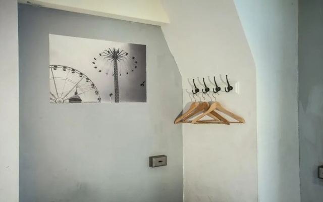 Fengjia Walk Inn