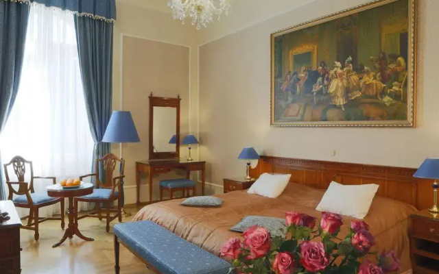 Hotel Bristol Palace