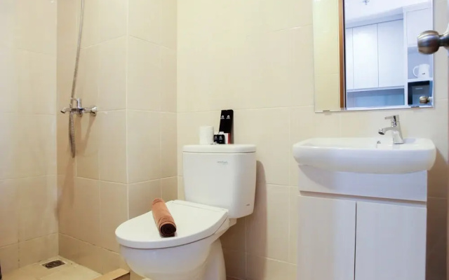 Simply Studio at The Oasis Cikarang Apartment