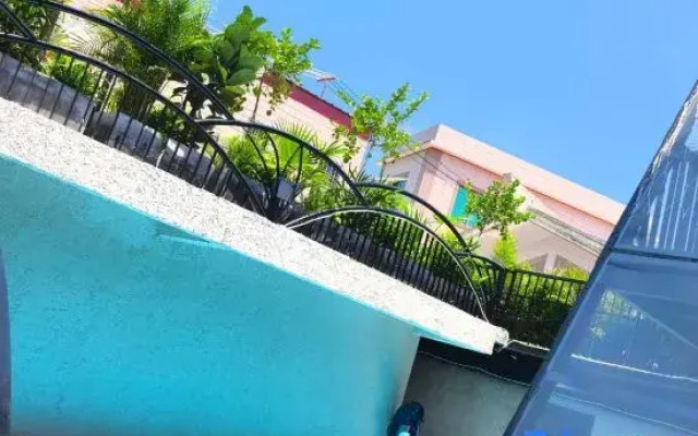Shanliren Hot Springs Homestay