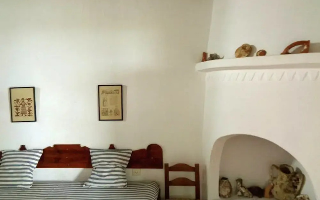 Skyros studios