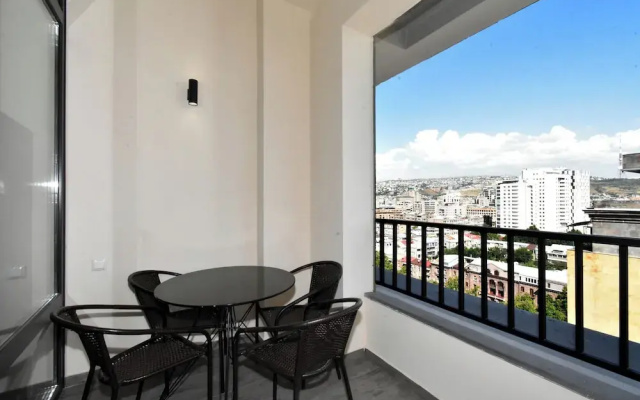 Apartments by Luxe Group DI64