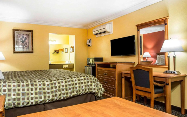Rodeway Inn Old Town Temecula