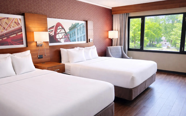 Radisson Hotel La Crosse