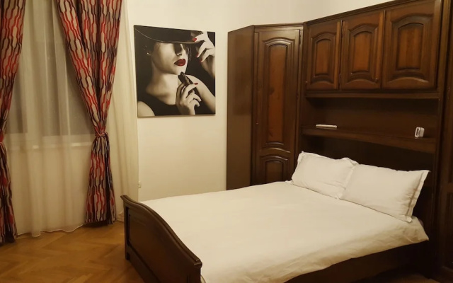 Studio Victoriei
