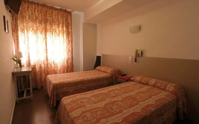 Hostal Palafox