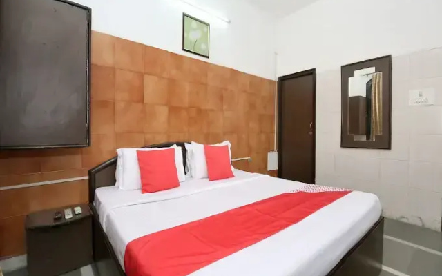 The Red Hotel