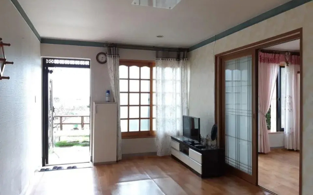 Arirang Pension