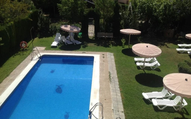 Apartamentos y Cabañas Arroyo Frío
